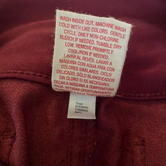 Red Mossimo High waist Shorts Cranberry Burgandy 3 button Soft Stretch Fabric - Picture 5 of 5